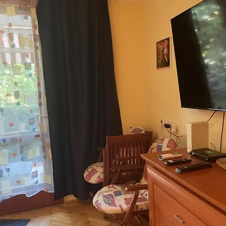 Liliom A Strandnal *